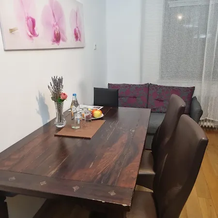 Exklusives Nah S-bahn Apartmán *